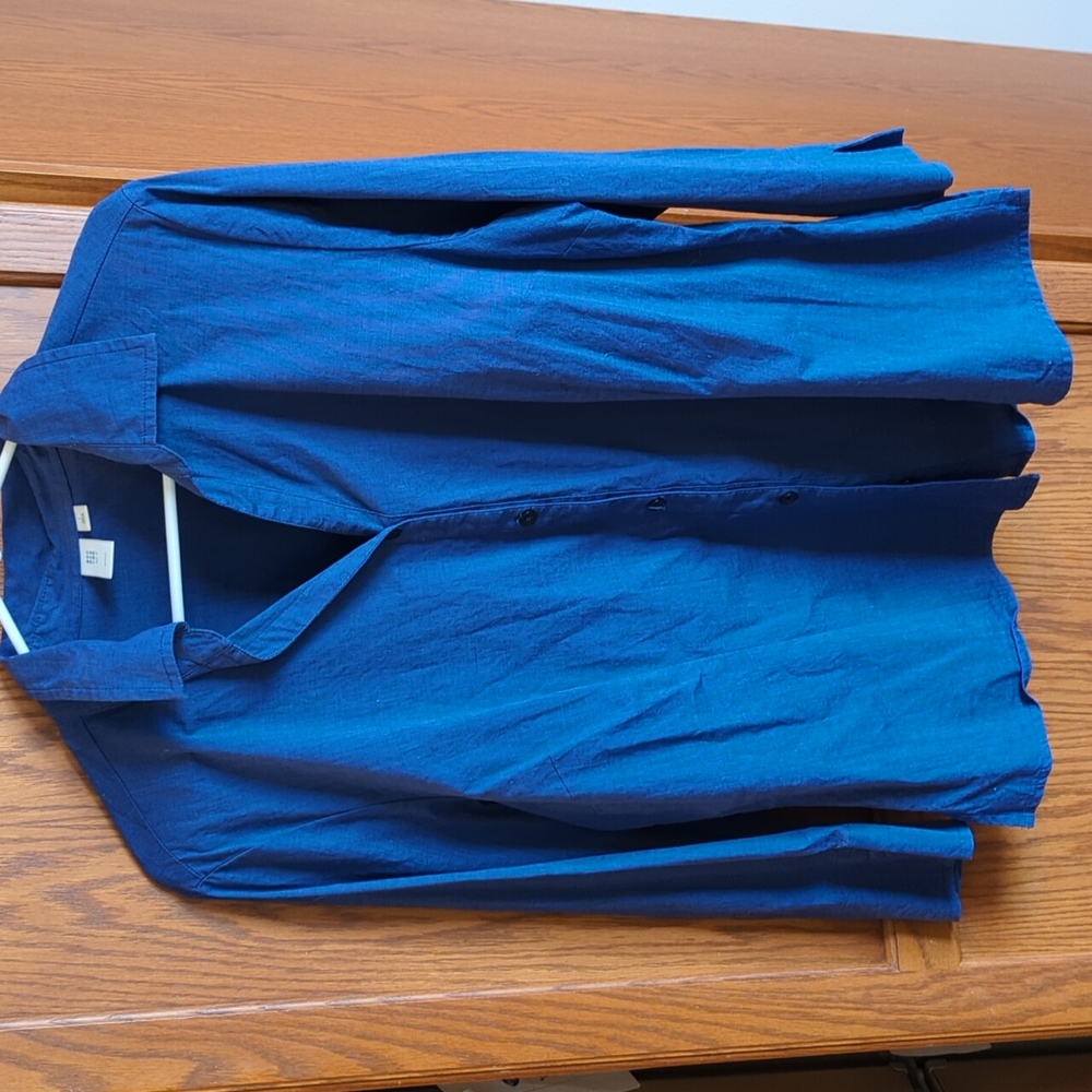 Apt 9 Button Down shirt